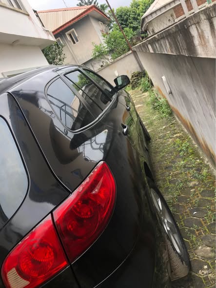 A picture of Hyundai sante fe