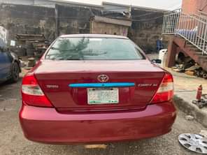A picture of Nigeria used Toyota Camry 2004 XLE 2 5m negotiable Ojodu