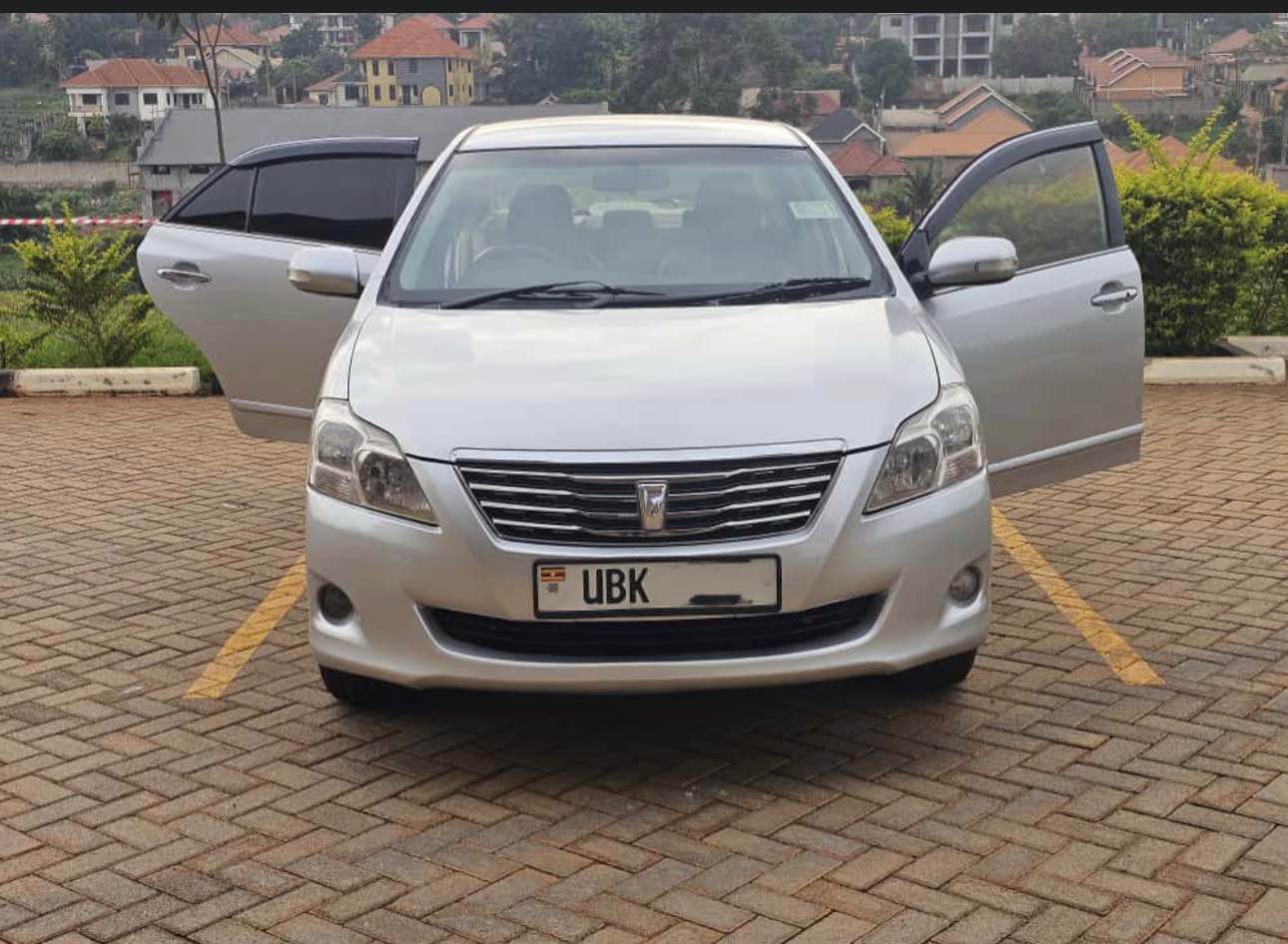 A picture of Toyota Premio 2009 In prefect condition 28M