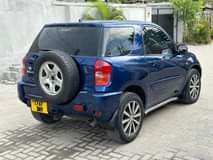 A picture of TOYOTA RAV4 KILITIME FORSALE