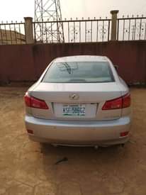 A picture of 2009 Lexus Is 220d 100000