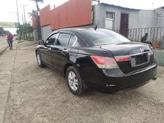 A picture of Honda Accord 010