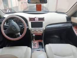 A picture of Clean 2008 Toyota Engine Gear and AC perfect With Thumb