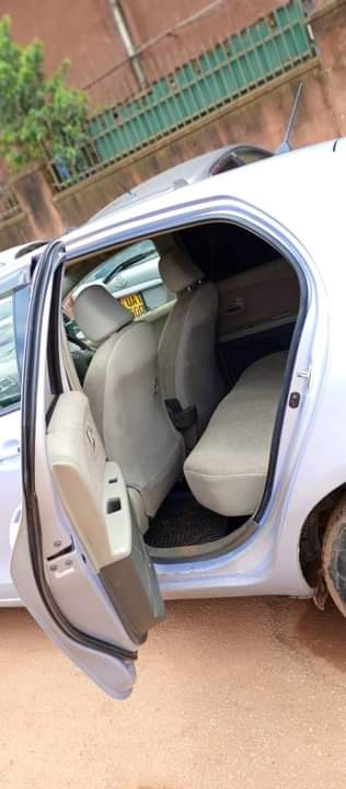 A picture of Toyota vitz 2008