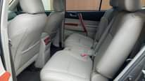 A picture of DISTRESS TOKUNBO TOYOTA HIGHLANDER 2013 BUY AND DRIVE