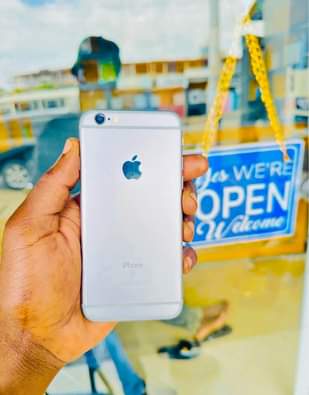 A picture of iPhone 6s