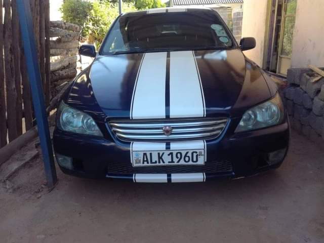 used toyota altezza
