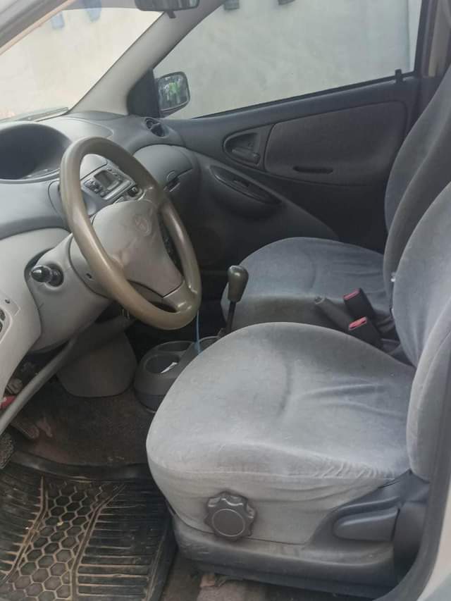 A picture of cheap deal 2005 Toyota Yaris Manual drive Working perfect Good