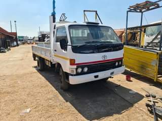 toyota dyna