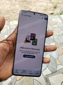 A picture of SAMSUNG S20 PLUS 5G