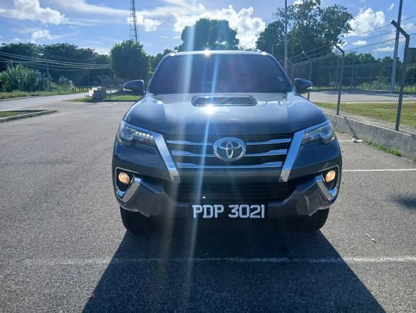 used toyota fortuner