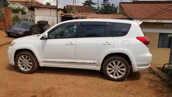 A picture of TOYOTA VANGUARD FOR SALE 31M CALL 0786659778