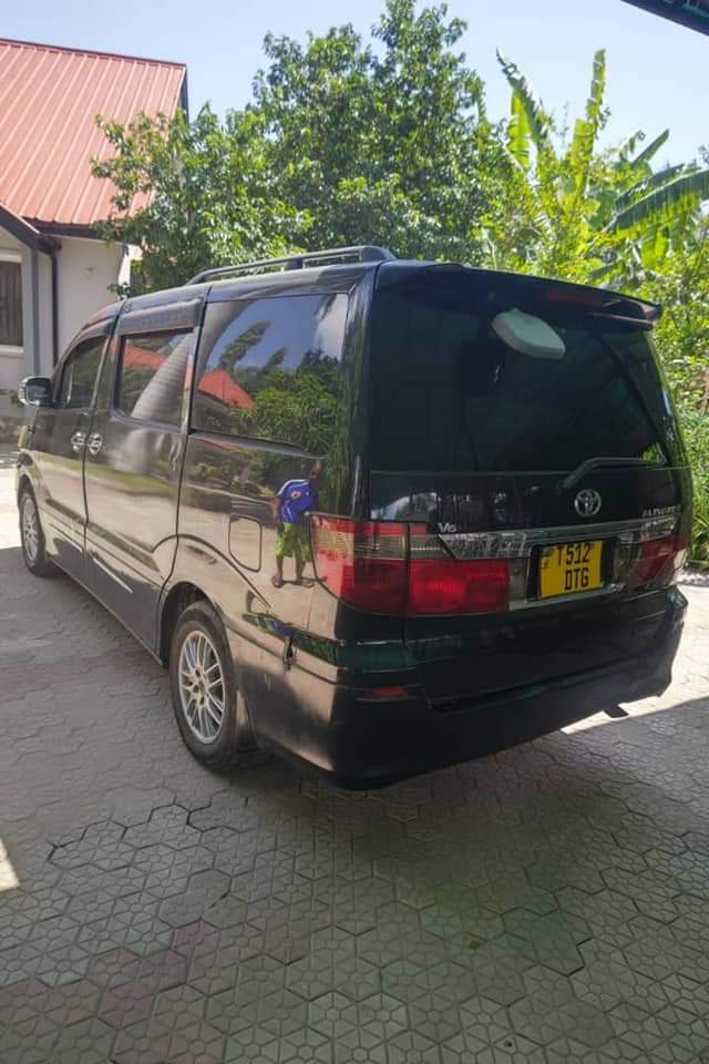 toyota alphard