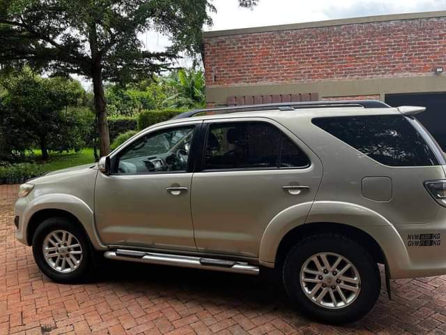 used toyota fortuner