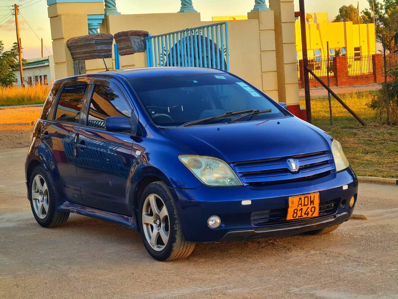 used toyota ist