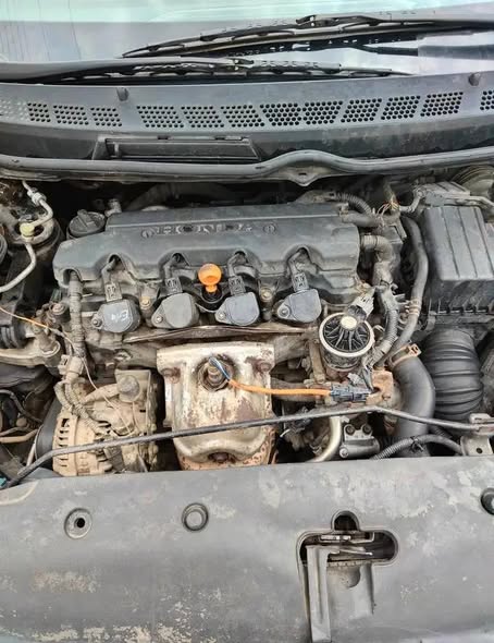 A picture of NEATLY USED HONDA CIVIC 2008 Omole lagos