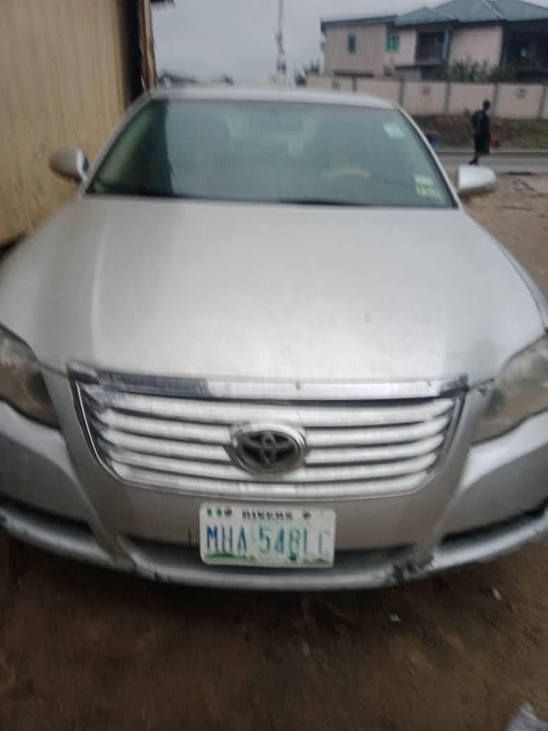 A picture of Belgium grade 08 Toyota Avalon