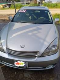 A picture of Lexus Es300 First body Extremely Clean interior Engine and gear