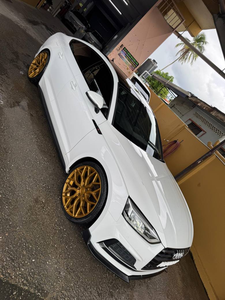 audi