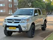 used toyota hilux