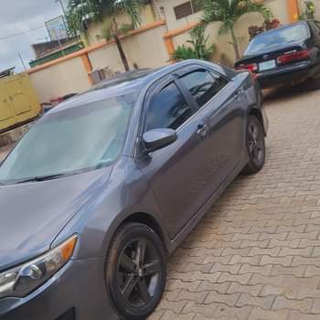 A picture of Toyota Camry 2012 2013