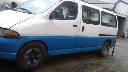 A picture of Distress sales alert alert Toyota hiace bus Engine Gear New