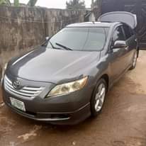 A picture of Toyota Camry 09