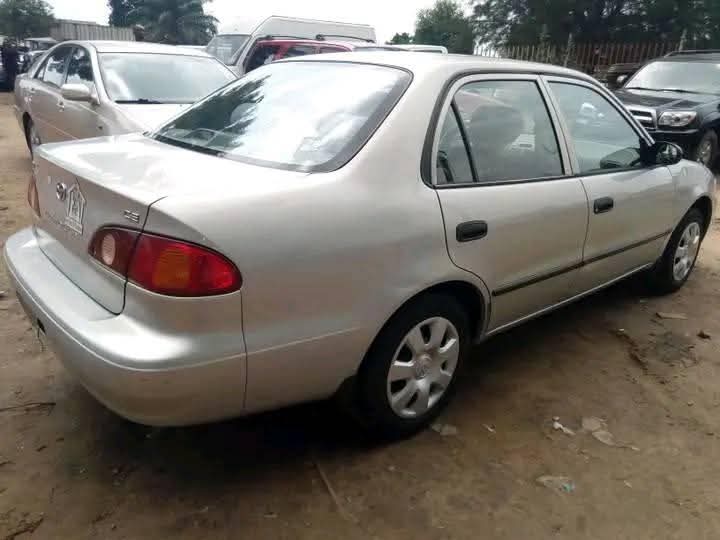 A picture of Toyota corolla