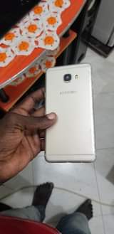 A picture of Samsung c7