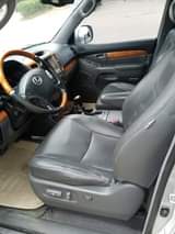 A picture of Lexus GX470 2005 neatly used