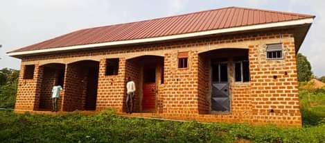 A picture of 4 SINGLE UNITS FOR SALE AT 25M UGX IN MPELERWE