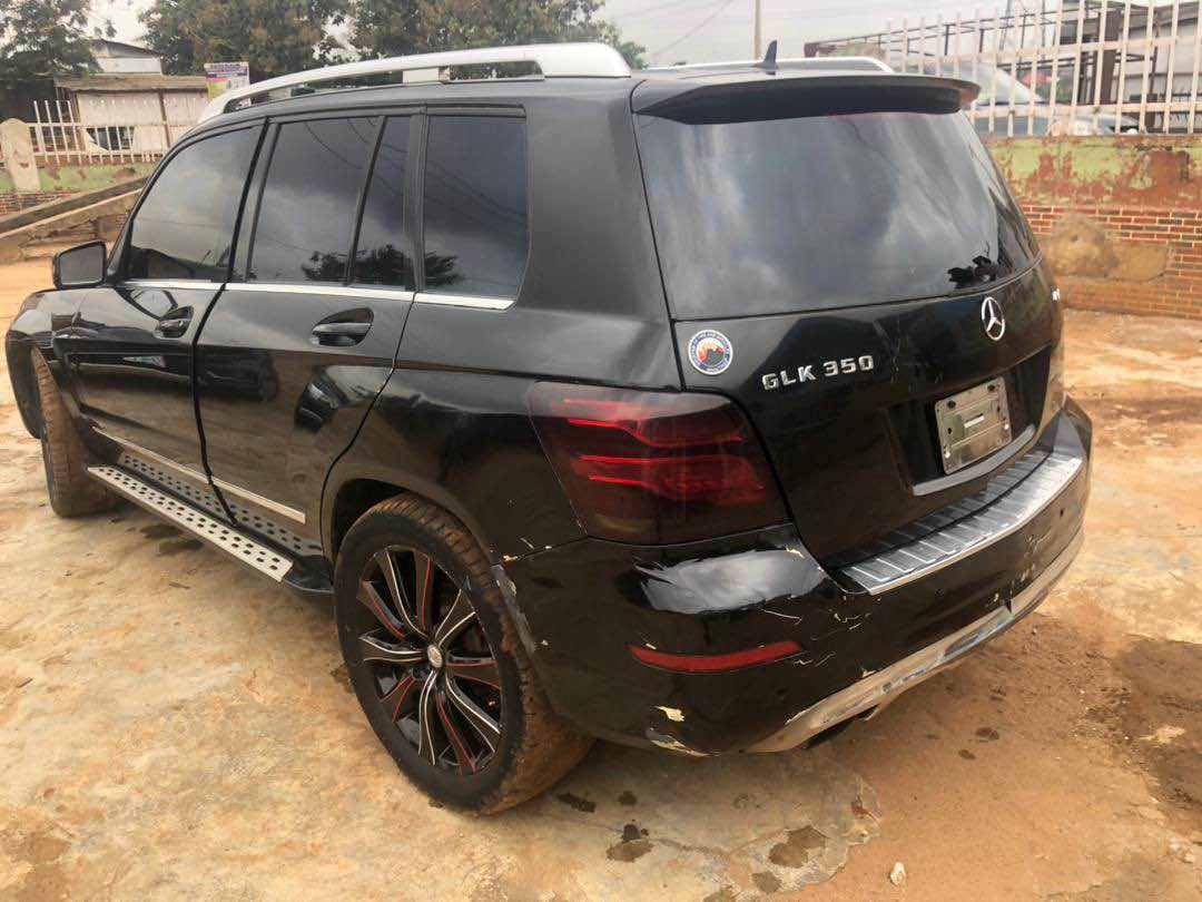 A picture of Mercedes Benz glk 350