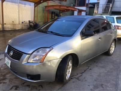 A picture of Nissan Sentra 2007 first body 08039538695