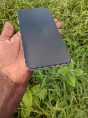 A picture of Lg stylo 5 mpyaaa inarock tyu bas gb64 ram4 net4g