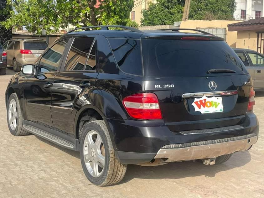 A picture of Sweet deal ML350 2009 2010 Toks standard First body Untampered