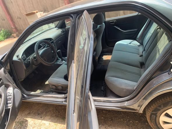 A picture of Toyota Camry Sweet Orobo