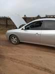 A picture of Hyundai Elantra 07