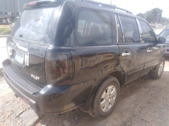 A picture of Honda Pilot 2007