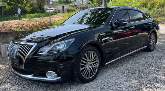 toyota crown