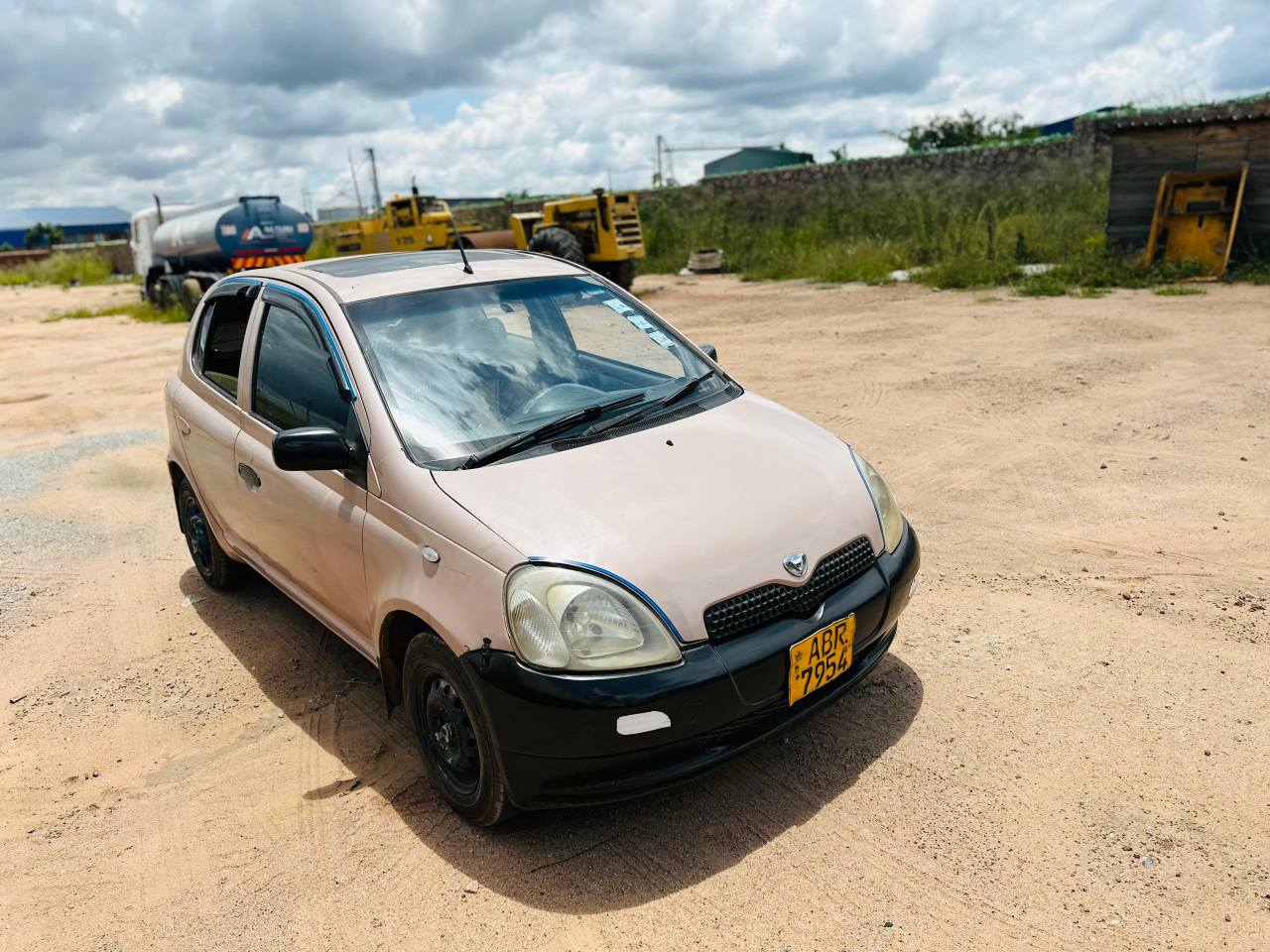 used toyota vits