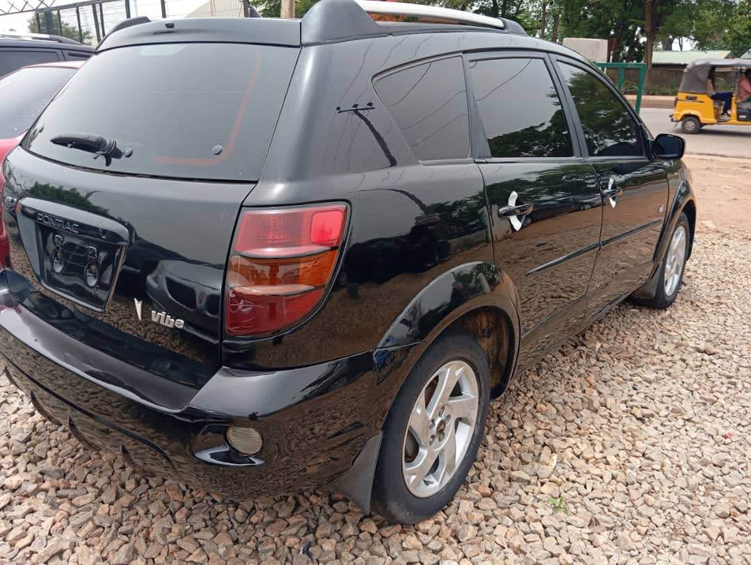 A picture of AWOOF DEAL CLEAN USED PONTIAC VIBE 04 MODEL WITH EVERYTHING
