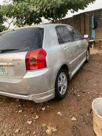A picture of Toyota Obama 2005