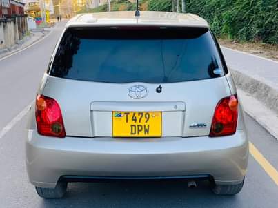 A picture of TOYOTA IST BEI 11 000 000 PIGA SIMU 0689326088
