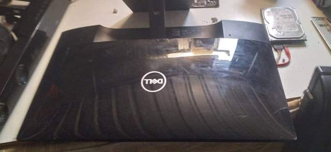 dell laptop