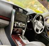 A picture of Toyota mark x new model