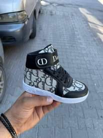 A picture of Turkey clothes and shoes