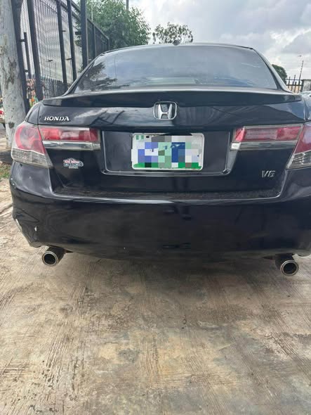 A picture of Honda accord 09