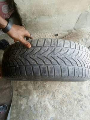 A picture of 15rim tyer
