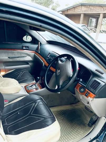 A picture of TOYOTA HARRIER