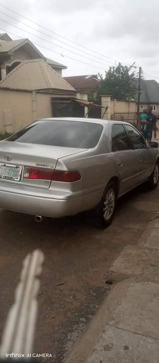 A picture of Neatly useToyota Camry v6 engine